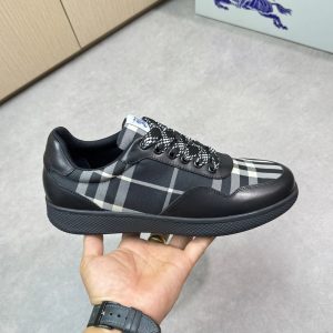Burberry Check Pattern Black Leather Casual Shoes
