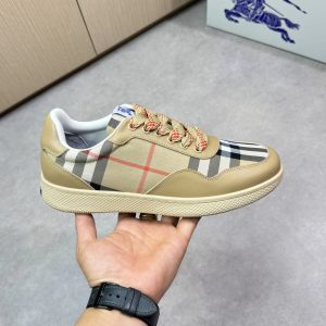 Burberry Vintage Check Beige Casual Sneakers