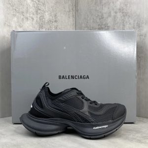 Balenciaga Black Chunky Running Sneakers for Men