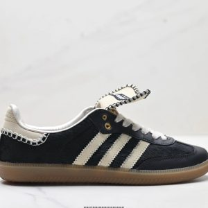 Adidas Black White Gum Sole Casual Sneakers