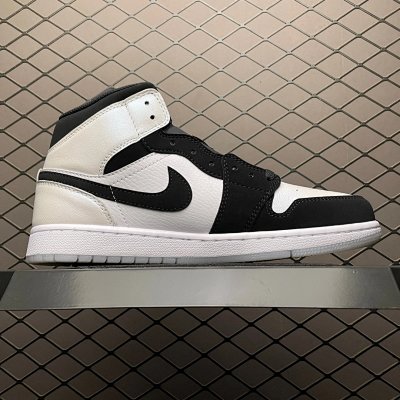 Nike Air Jordan 1 Mid Black White Basketball Shoes