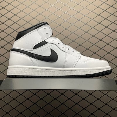 Nike Air Jordan 1 Mid White Black Basketball Shoes