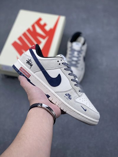 Nike SB Dunk Low Supreme White Navy Skate Shoes