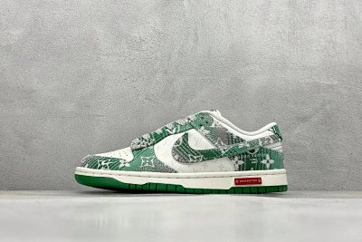 Nike Dunk Low Green Clover White Casual Shoes