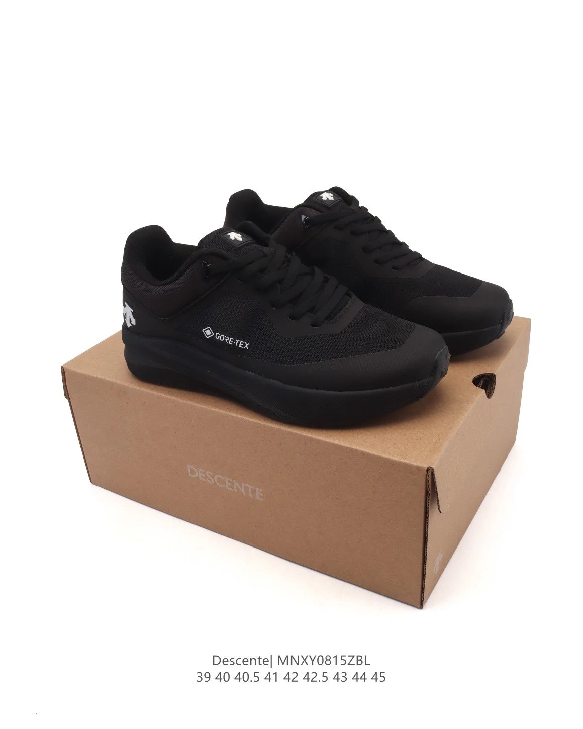 Descente Gore-Tex Black Waterproof Sneakers MNXY0815ZBL