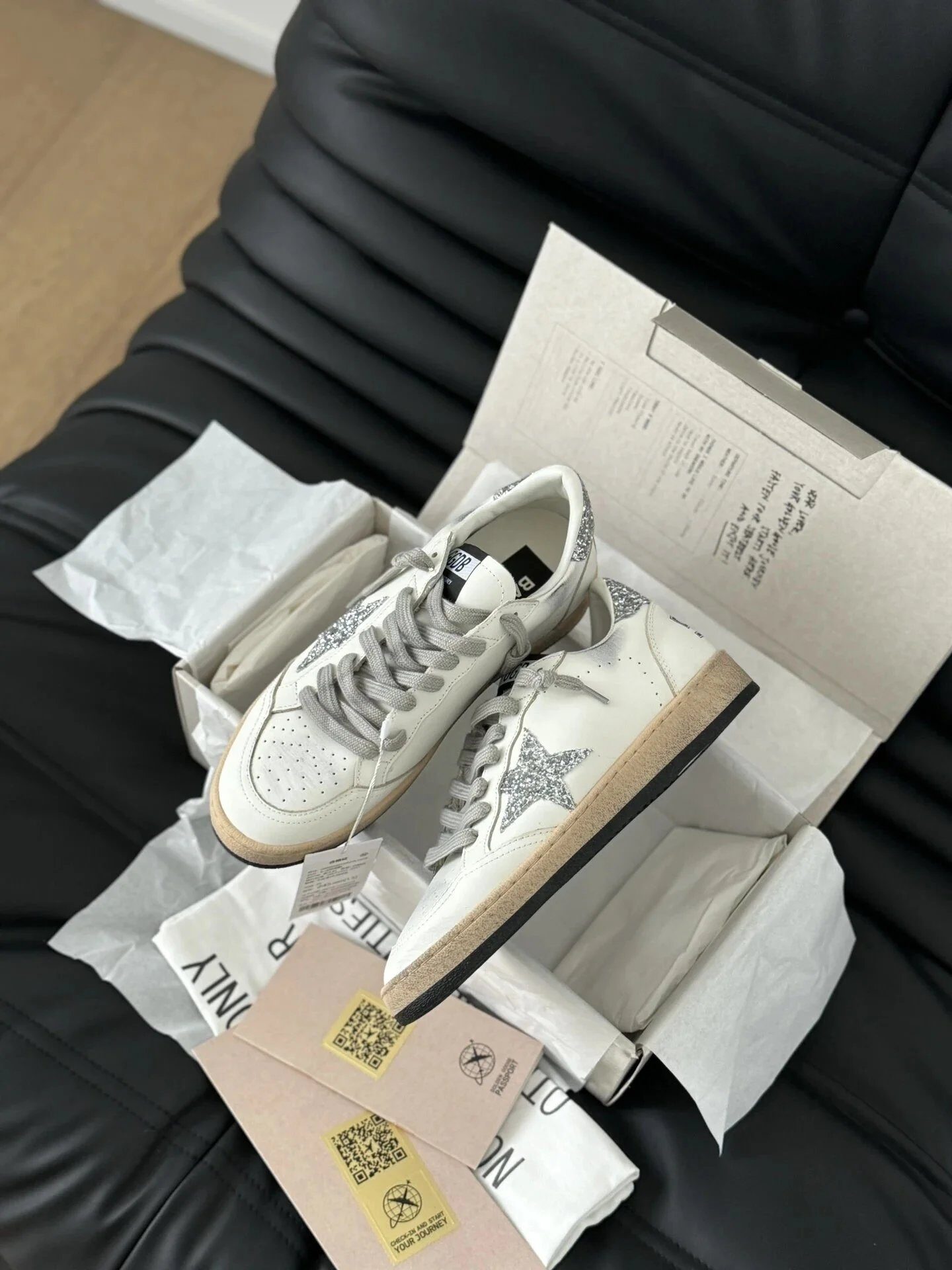 Golden Goose White Leather Star Sneakers Gum Sole - Buy at OopBuy
