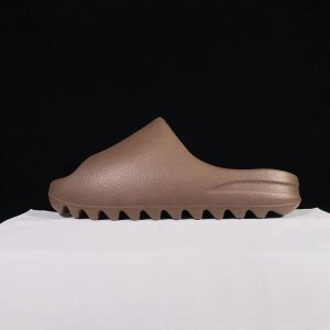 Yeezy Slide Brown Foam Slip-On Sandals