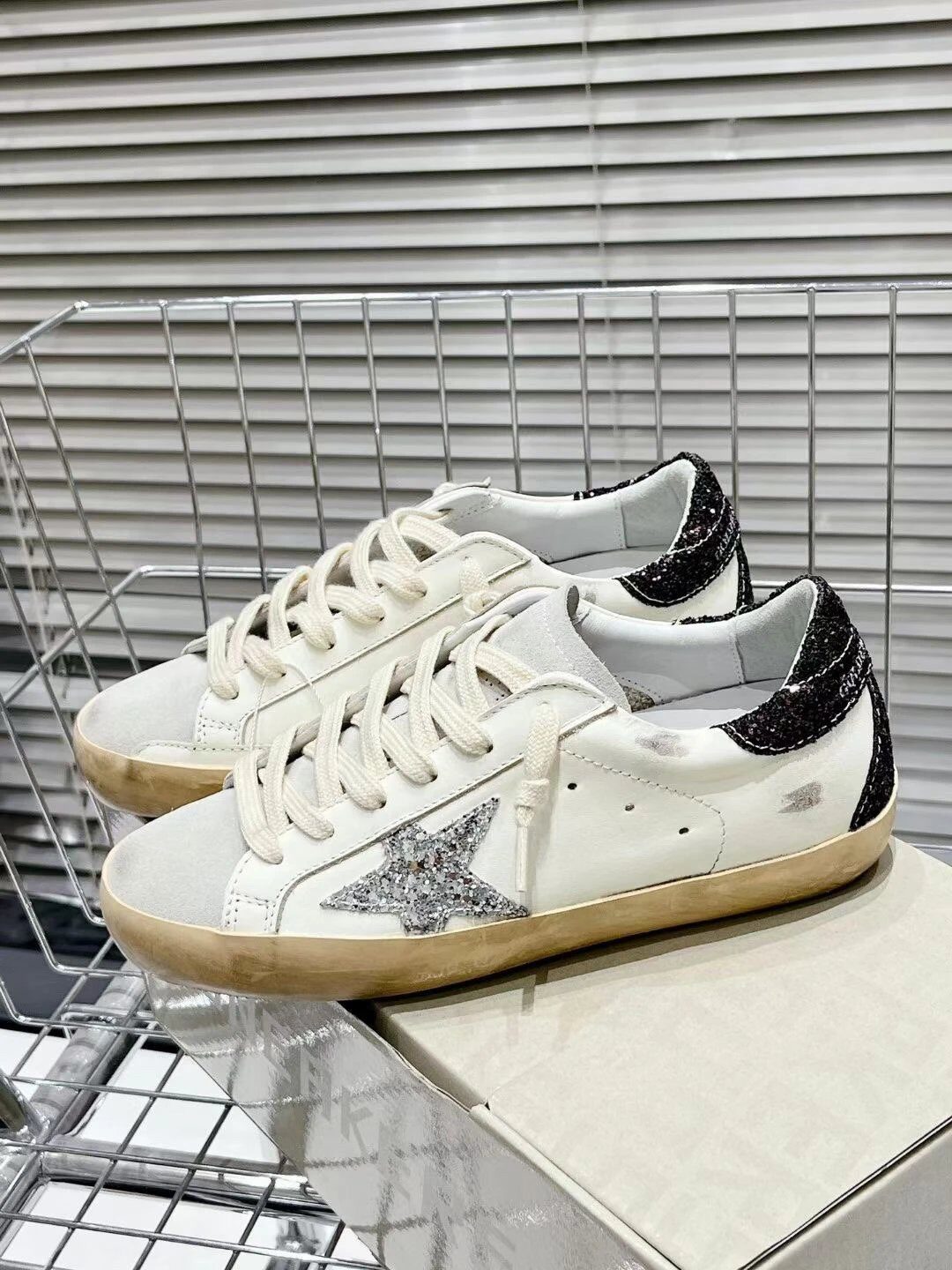 Golden Goose White Glitter Star Sneakers Black Heel - Buy at OopBuy