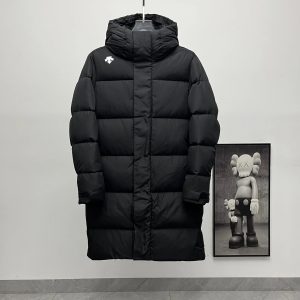 Descente Men’s Black Long Hooded Down Jacket Coat