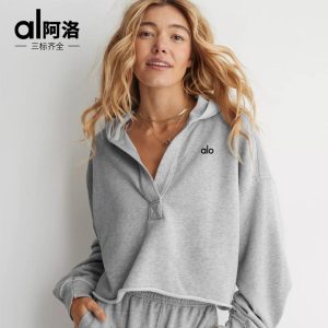 Alo Women’s Gray Cropped Pullover Hoodie