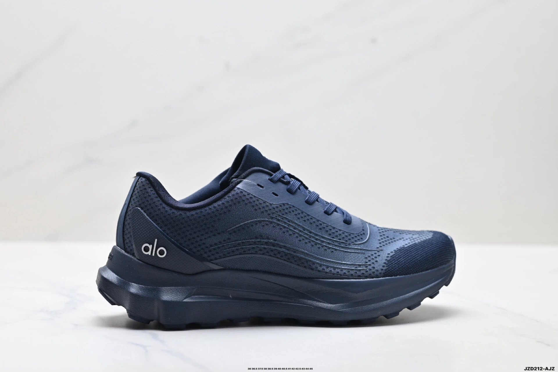 Alo Black Mesh Running Shoes Cushioned Sneakers - Buy at OopBuy