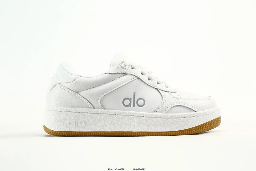 Alo White Low Top Casual Sneakers - Buy at OopBuy