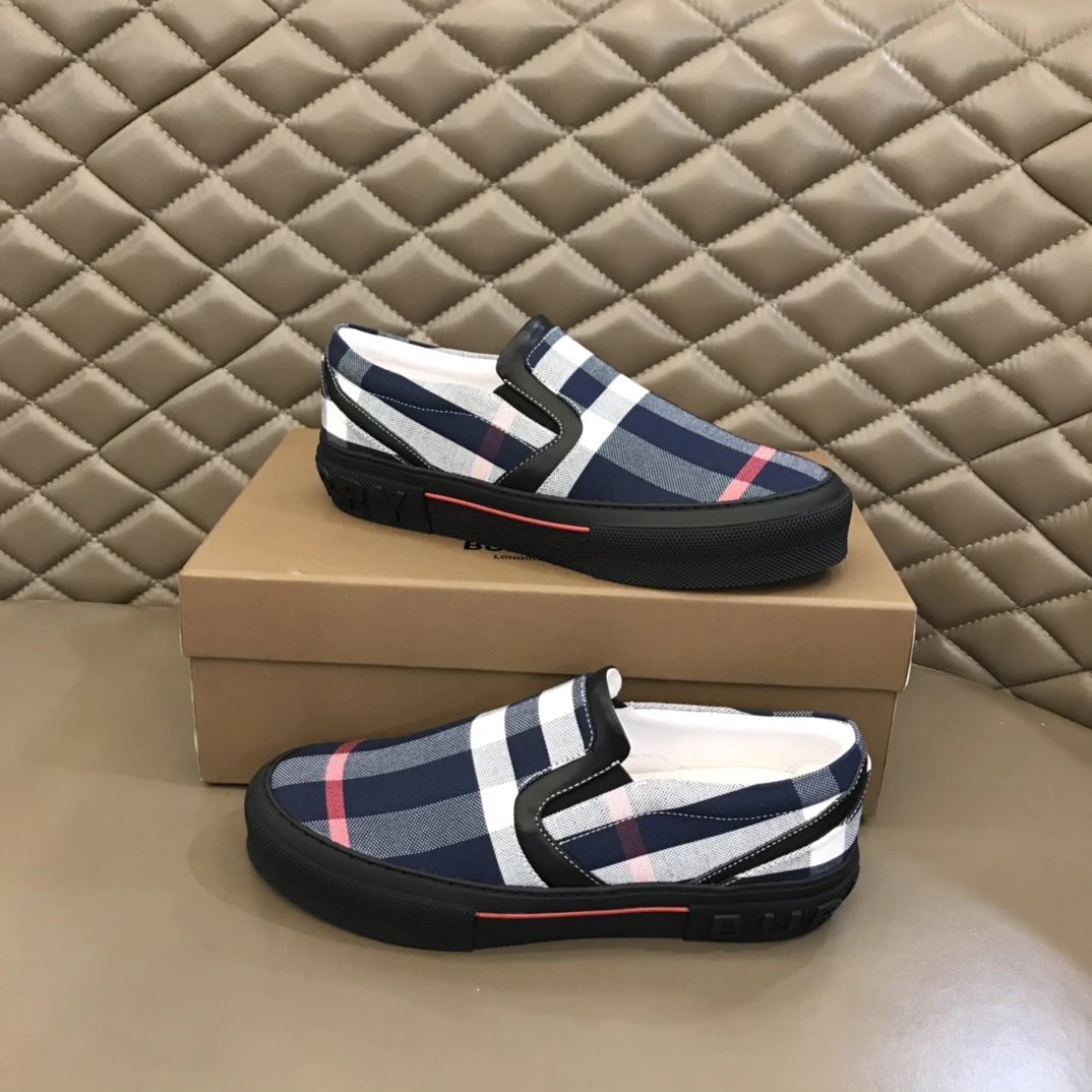 Burberry Burberry Plaid Canvas Slip On Shoes Navy White Red Casual - Buy at OopBuy
