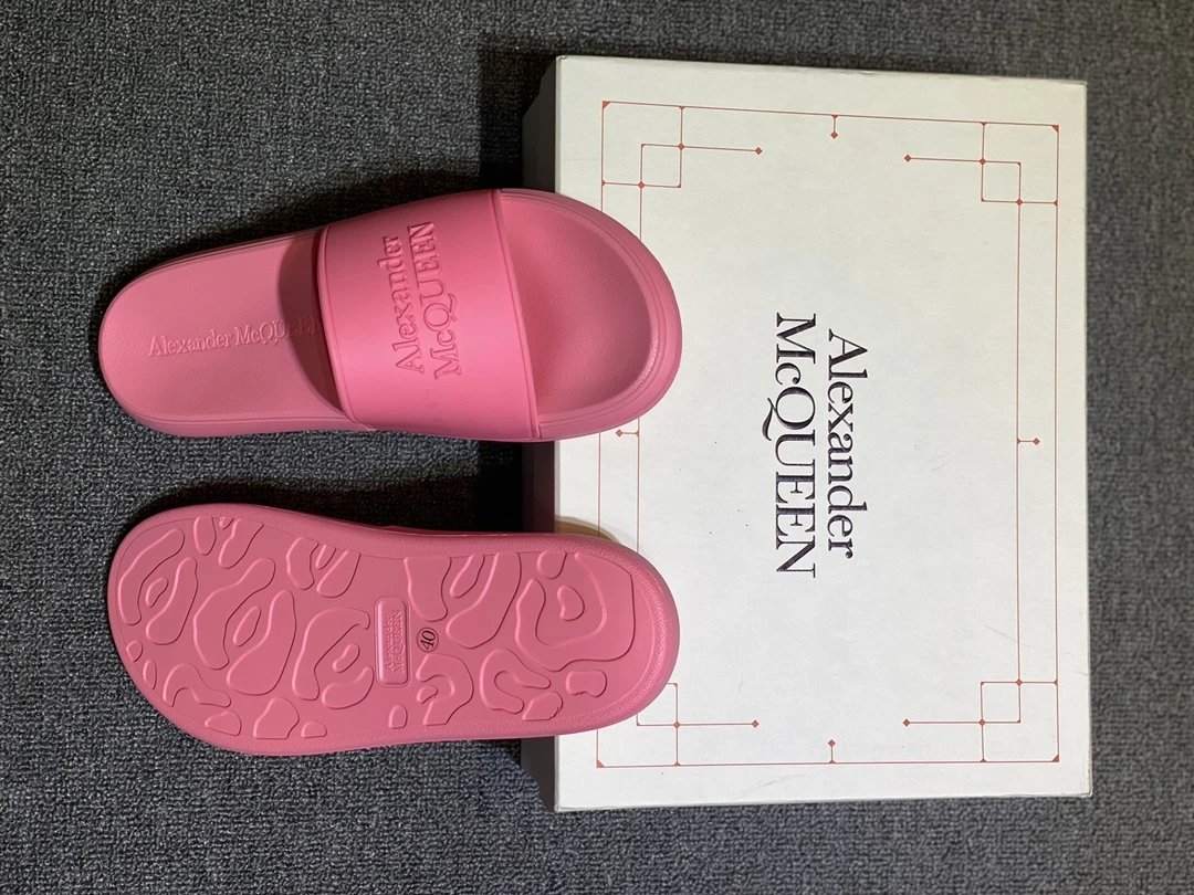 Alexander McQueen Pink Logo Pool Slide Sandals - Buy at OopBuy