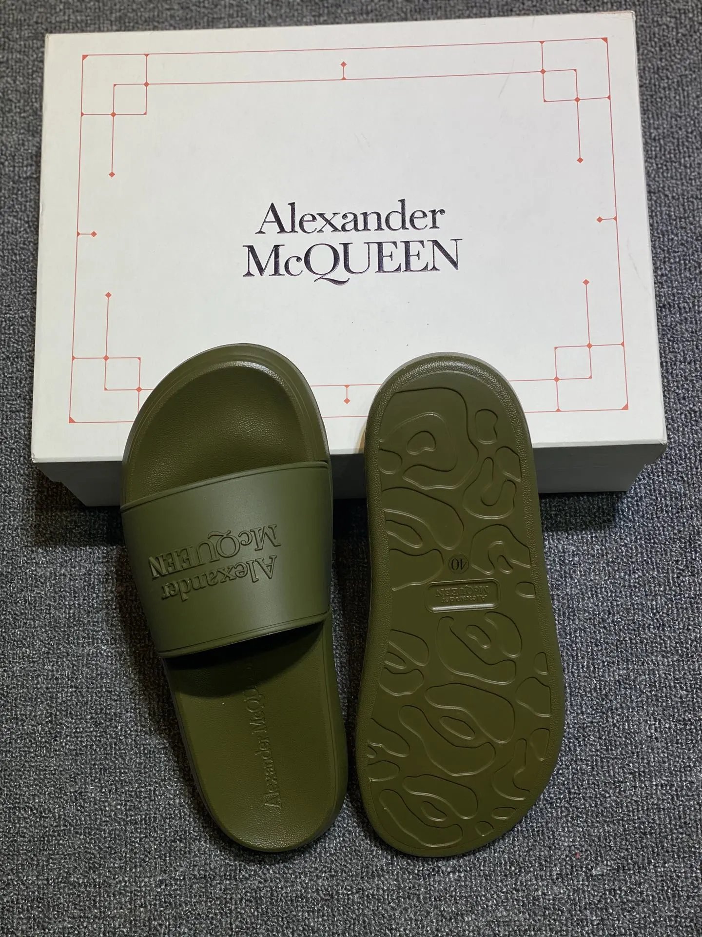 Alexander McQueen Olive Green Logo Slide Sandals - Buy at OopBuy
