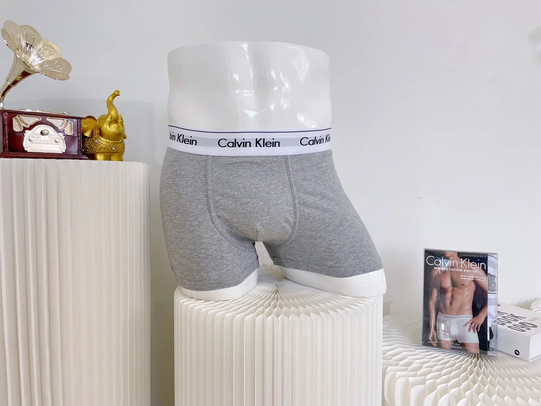 Calvin Klein Men's Gray Logo Waistband Boxer Briefs - Buy at OopBuy
